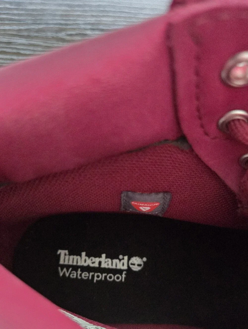 Timberland Kids Black and Dark Pink 6-In Lace Waterproof Boot 🥾🧣